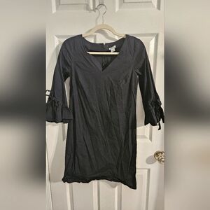 Mini straight black dress